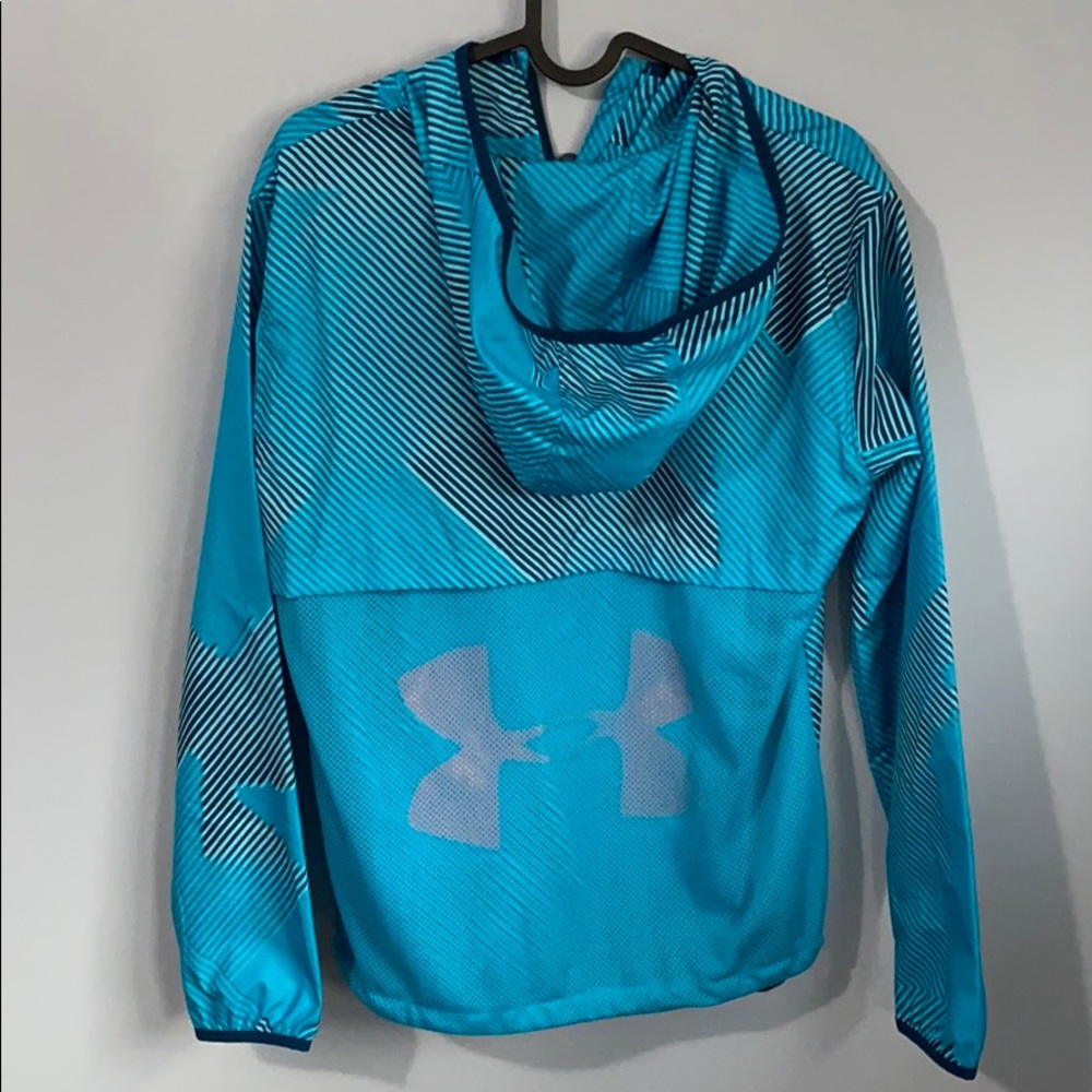 Under Armour Windbreaker - Picture 2 of 3